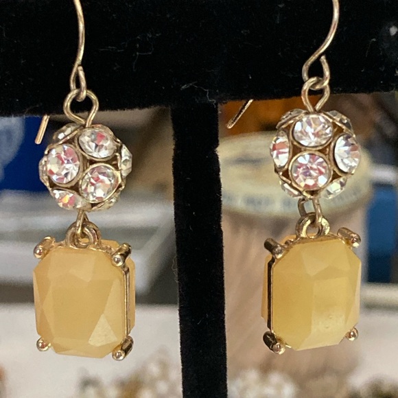 VTG Rhinestone & Lucite Dangle/Drop Pierced Earrings - Picture 1 of 6